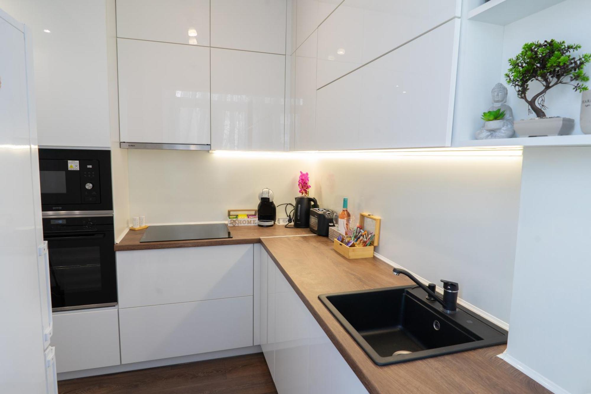 Luxury 2 Bedroom Apartment In Central Варна Экстерьер фото