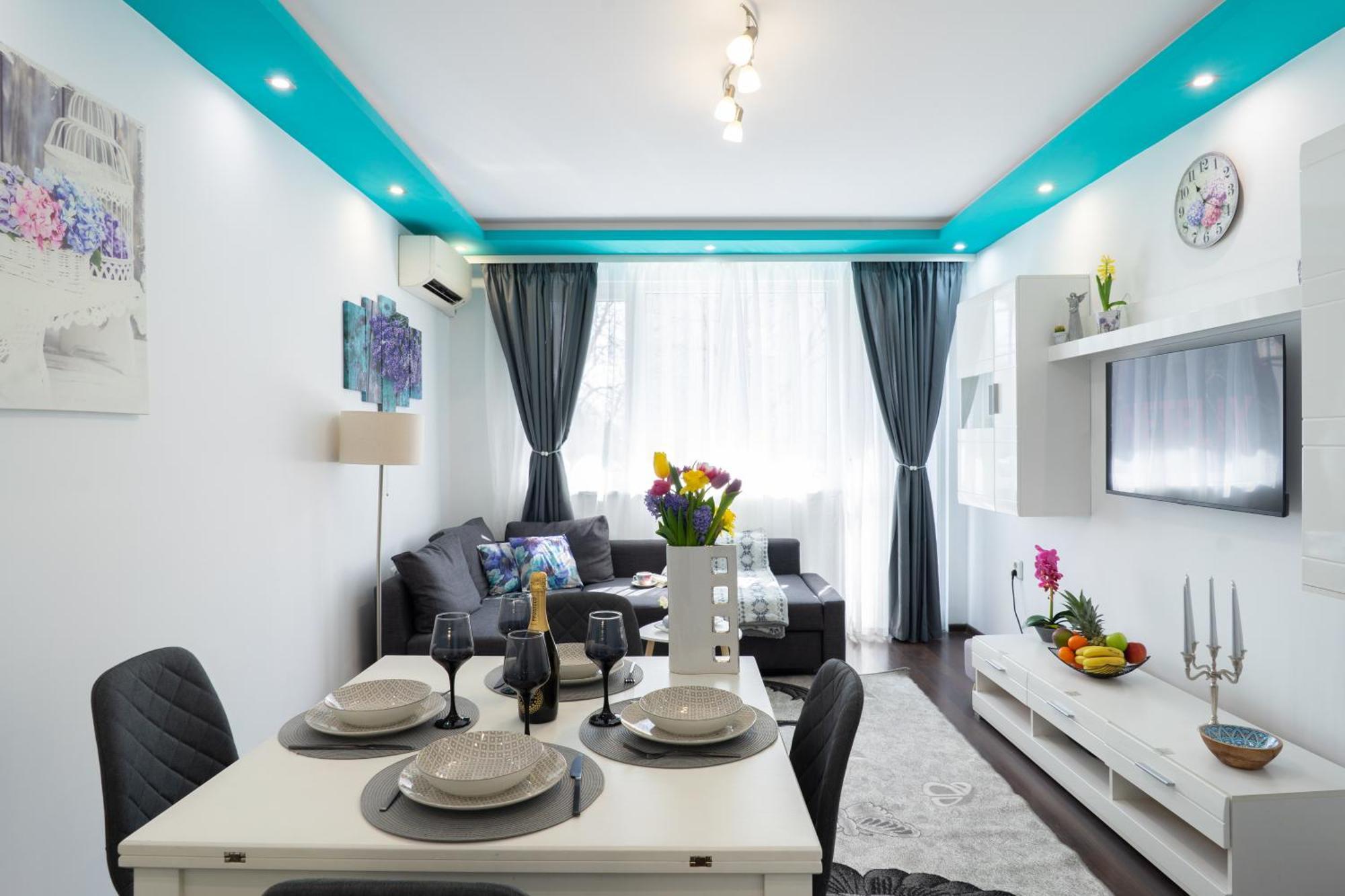 Luxury 2 Bedroom Apartment In Central Варна Экстерьер фото