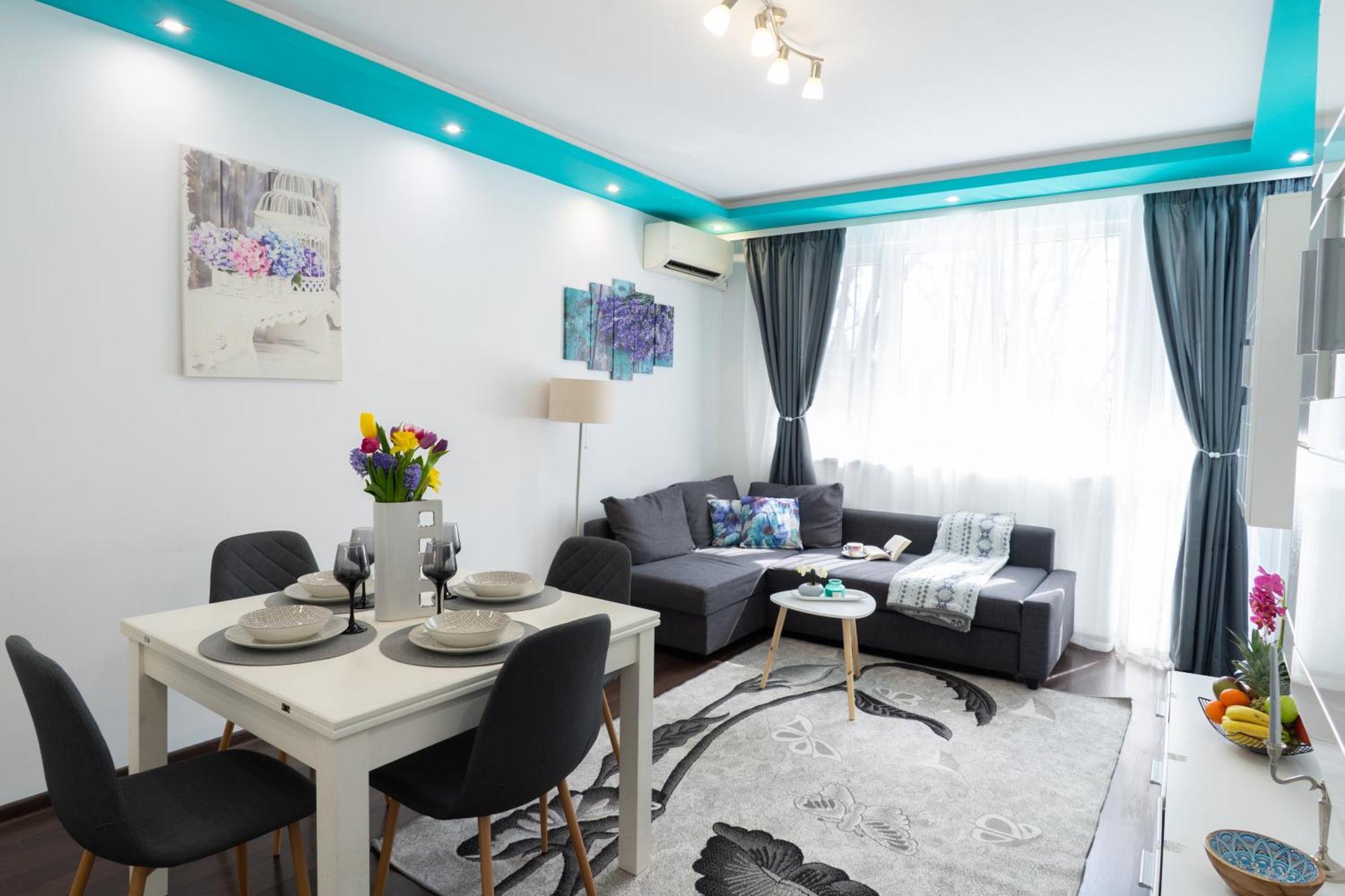Luxury 2 Bedroom Apartment In Central Варна Экстерьер фото